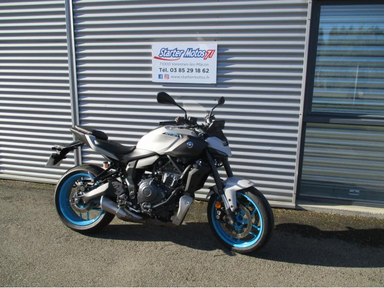 YAMAHA MT-07 35kw 2025 à partir de 130€/mois*