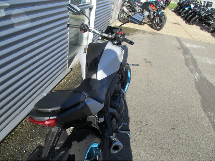YAMAHA MT-07 35kw 2025 à partir de 130€/mois*