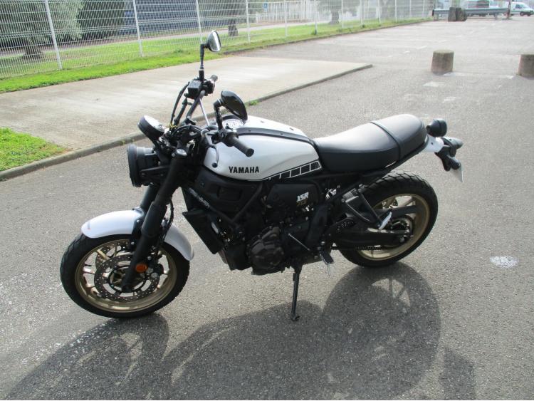 YAMAHA XSR 700 LEGACY 2023 à partir de 147€/mois*