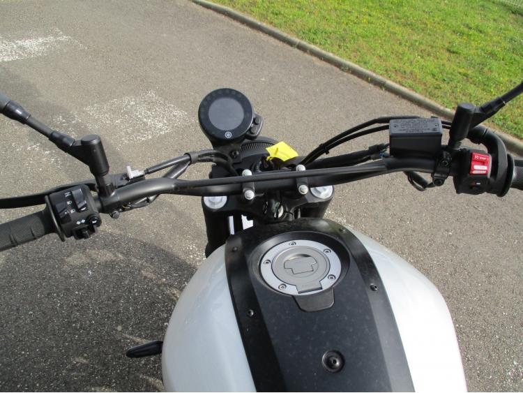 YAMAHA XSR 700 LEGACY 2023 à partir de 147€/mois*