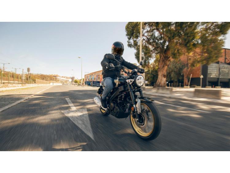 YAMAHA XSR 125 Legacy 2025