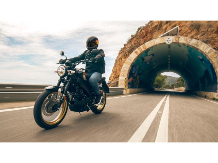YAMAHA XSR 125 Legacy 2025