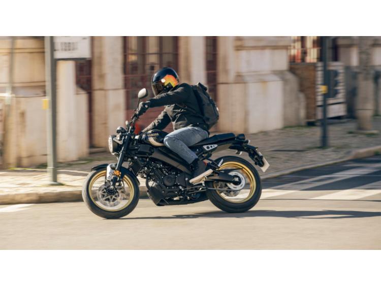 YAMAHA XSR 125 Legacy 2025