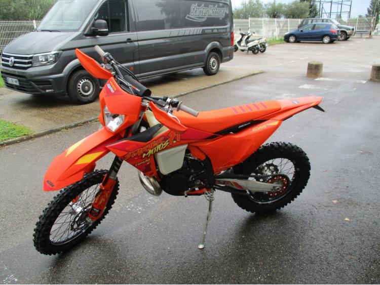 KTM 250 EXC SIX DAYS 2025 74h à partir de 168e/mois*
