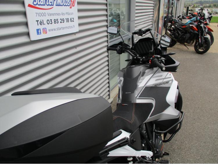 KTM 1290 SUPER ADVENTURE S 2024 + Valises KTM à partir de 320e/mois*