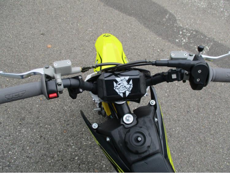 YCF 50 AE 2023 * 4X SANS FRAIS *