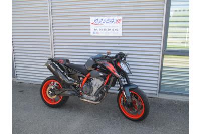 KTM 890 DUKE R