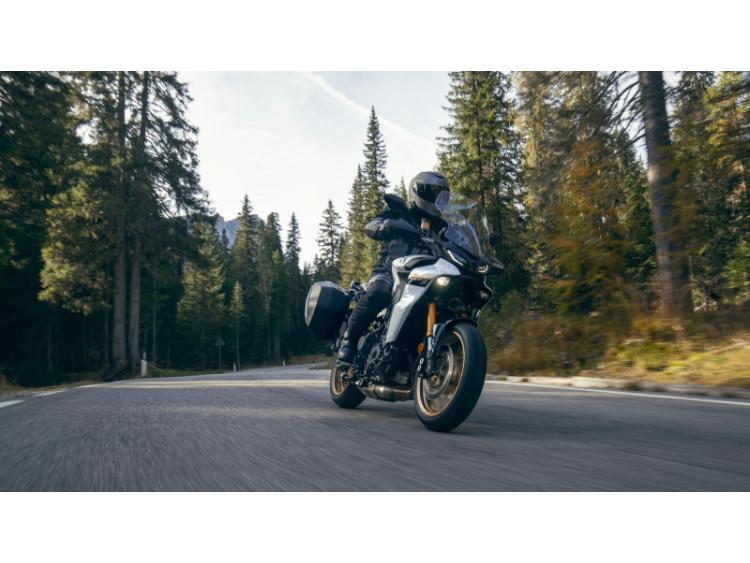 YAMAHA TRACER 9 GT 2024