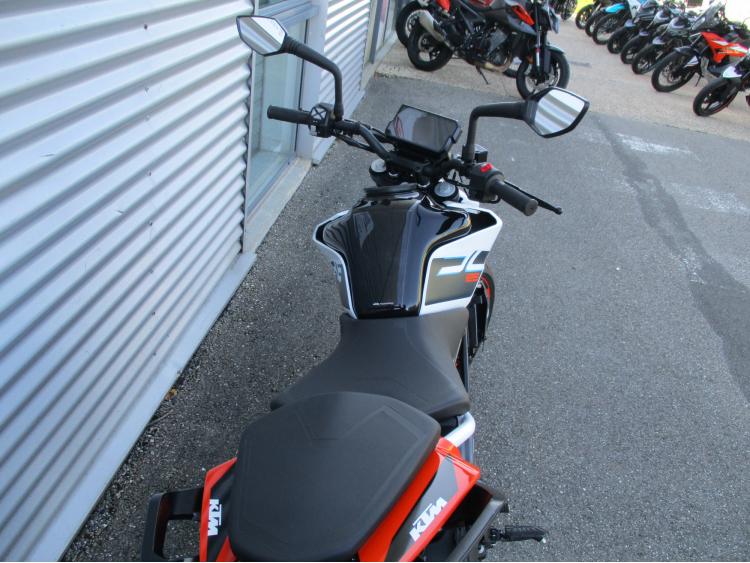 KTM 125 DUKE 2023 * Crédit Possible *